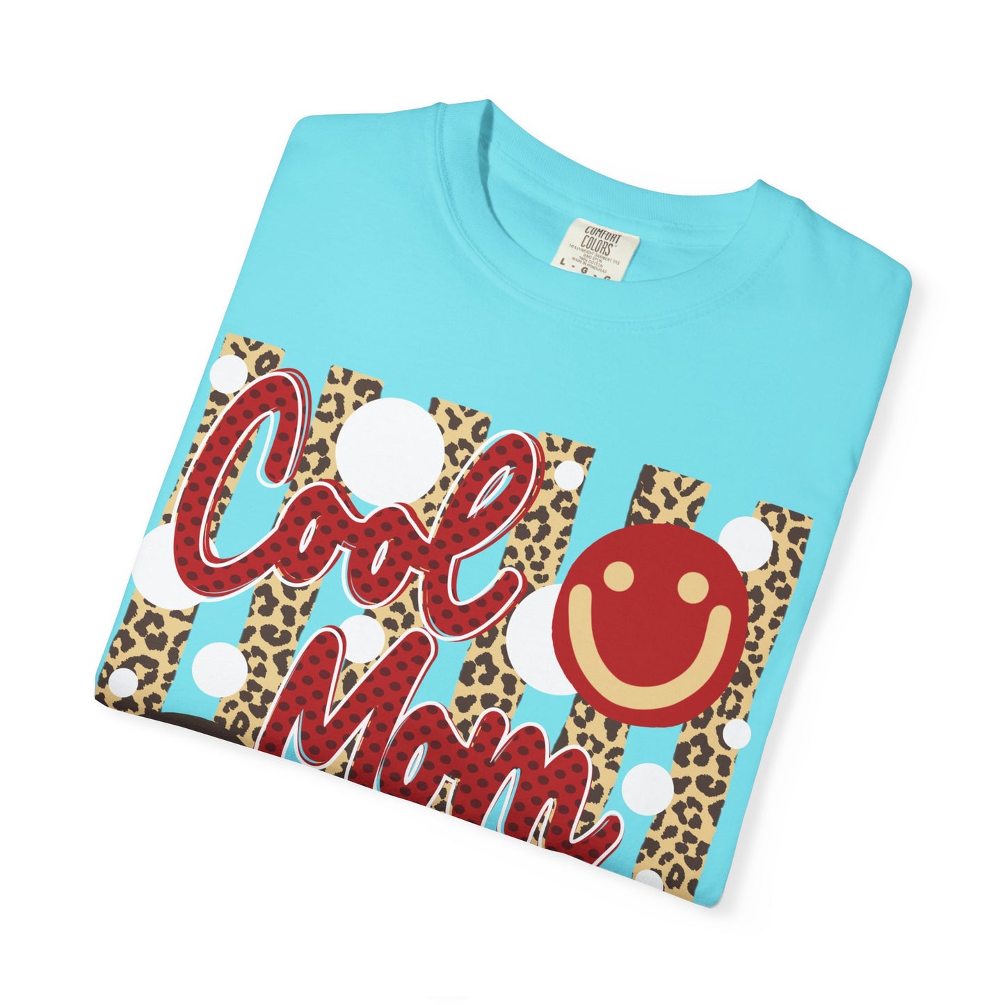 Cool Mom Club T-Shirt – Leopard Print Smiley Graphic Tee for Moms