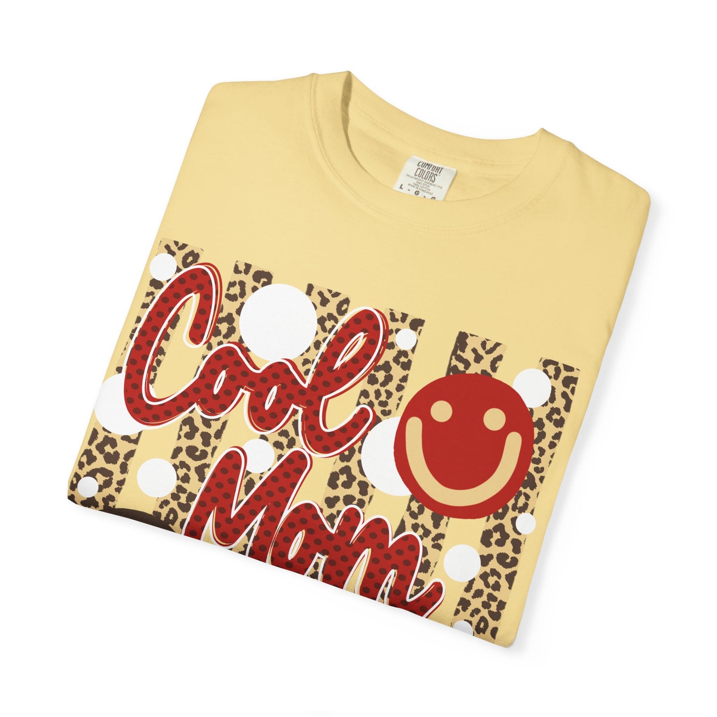 Cool Mom Club T-Shirt – Leopard Print Smiley Graphic Tee for Moms
