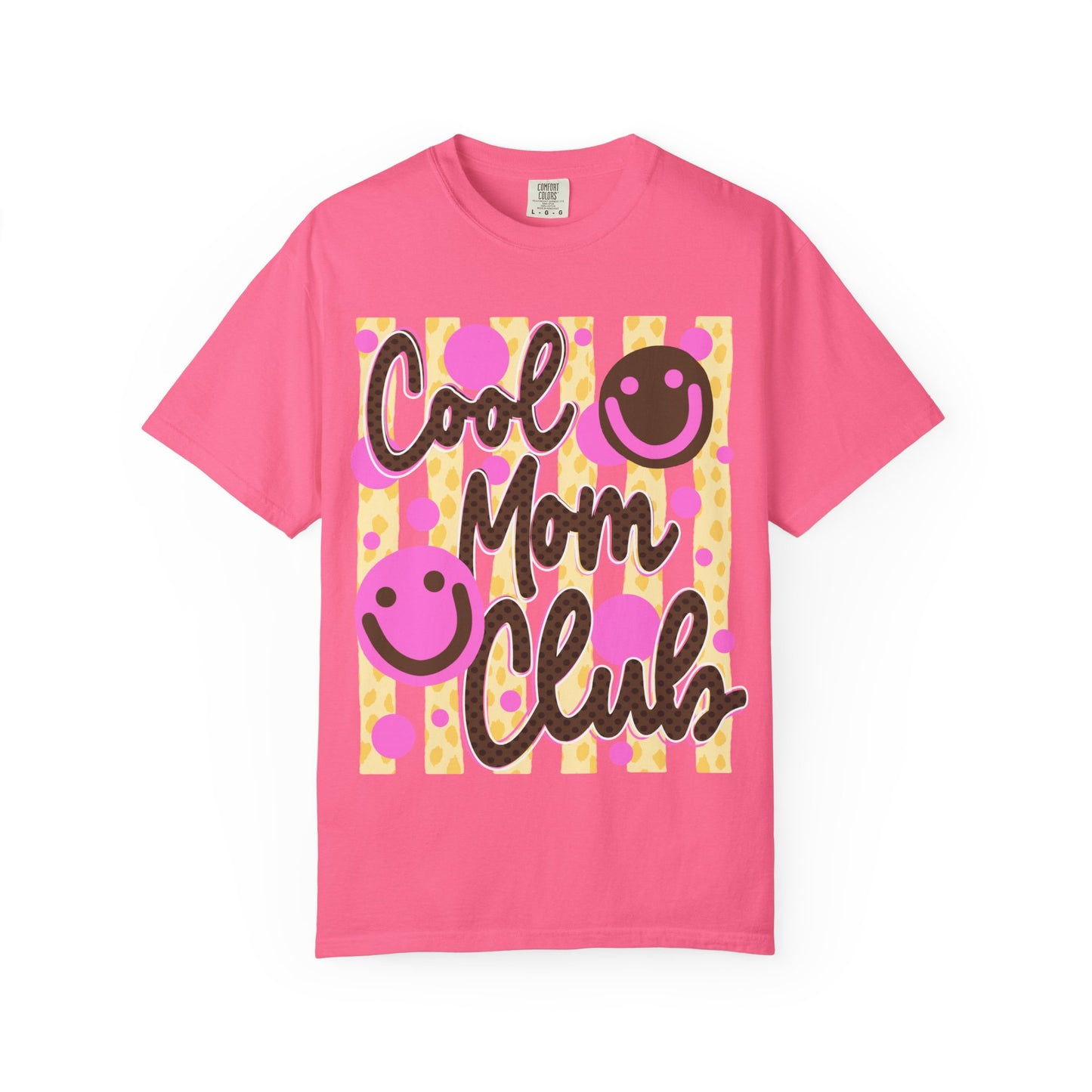 Cool Mom Club T‑Shirt — Retro Smiley Graphic Tee for Moms